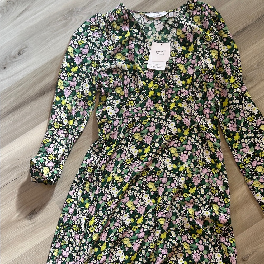 & Other Stories Floral V-Neck Dress